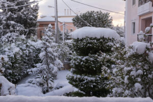 Καιρός: Μαρουσάκης για χιόνια και στα πεδινά στην Αττική (vid)