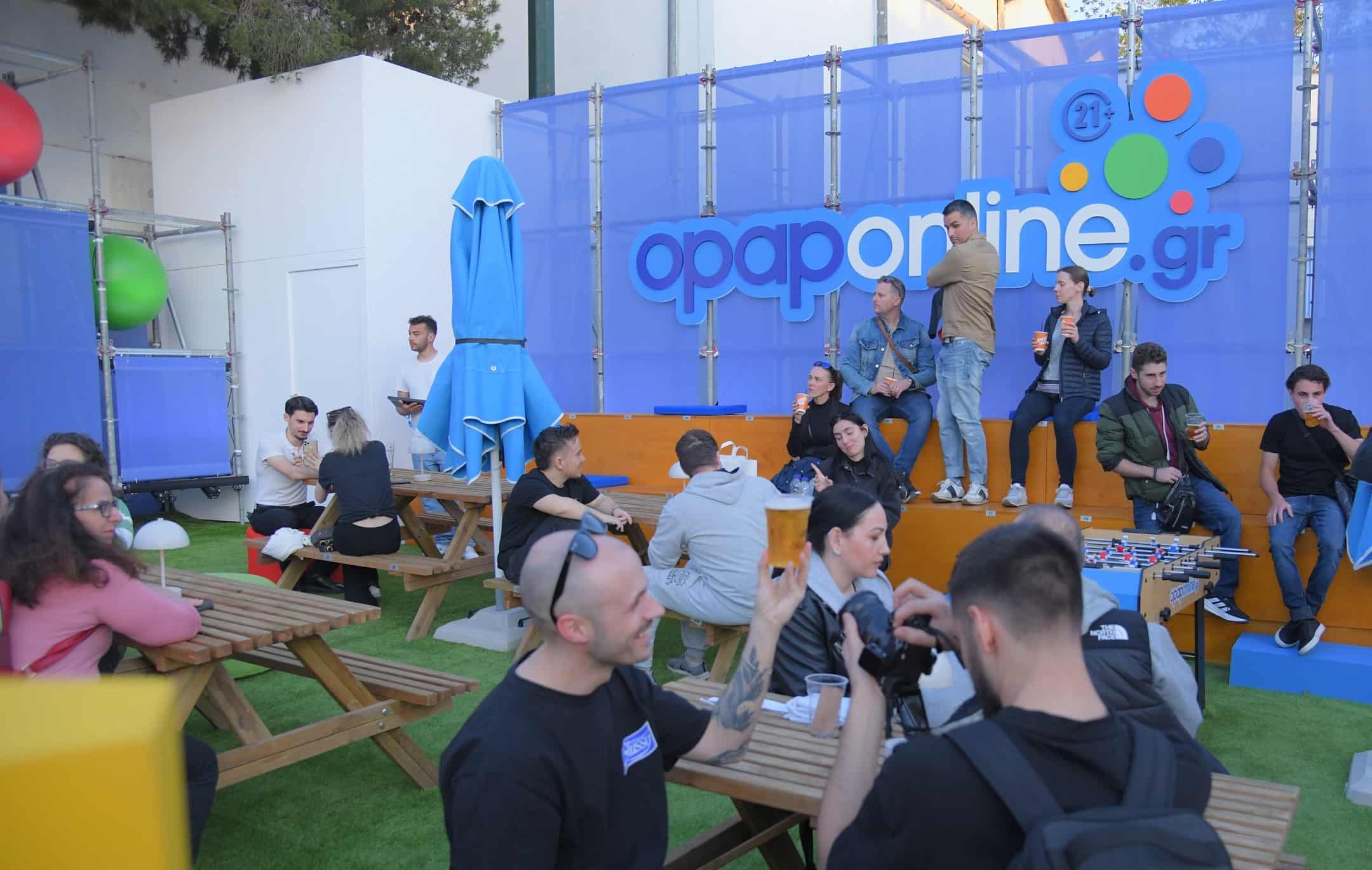 Τα πιο διασκεδαστικά challenges που μπορείς να δοκιμάσεις στο Athens Street Food Festival (vid)