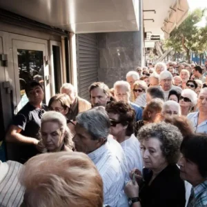 «Δεν ξεχνάμε, δεν γυρίζουμε πίσω»… Βίντεο της ΝΔ για τα 10 χρόνια από τα capital controls
