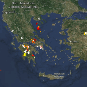 Καιρός 21-6: Νέος γύρος καταιγίδων. Πού εκδηλώνονται τώρα, Live