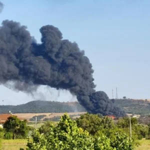 Φωτιά τώρα: Πυρκαγιά σε εργοστάσιο ανακύκλωσης στην Αλεξανδρούπολη