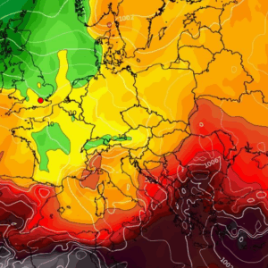 Καιρός 19-7: Κάτι… θερμό βλέπει ξανά το GFS για αρχές Αυγούστου (vid)
