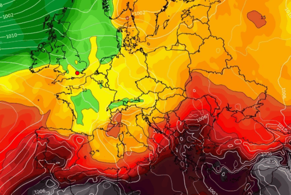 Καιρός 19-7: Κάτι… θερμό βλέπει ξανά το GFS για αρχές Αυγούστου (vid)