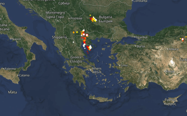 Καταιγίδες Live: Πού χτυπά η κακοκαιρία τώρα