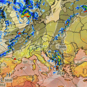 Καιρός: Ανατροπή από ECMWF -Φέρνει «απόνερα» ιταλικής κακοκαιρίας την Κυριακή (vid)