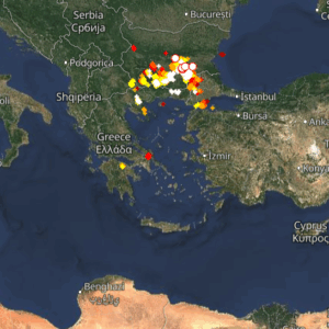 Καιρός 19-8: Εντείνονται οι καταιγίδες – Πού εκδηλώνονται τώρα – Live
