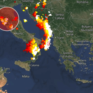 Καιρός 30-8: Λαίλαπα καταιγίδων – Live… H πορεία προς την Ελλάδα
