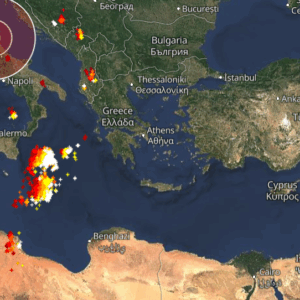 Καταιγίδες Live: Πλησιάζει το μέτωπο την Ελλάδα – Πού εκδηλώνονται τώρα