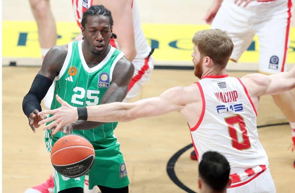 EuroLeague: Σούπερ προσφορά* για τον Νικητή της διοργάνωσης στο Pamestoixima.gr