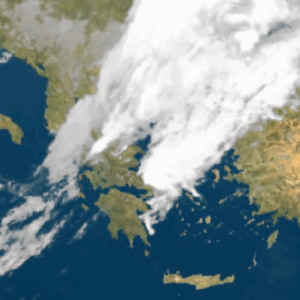 Καιρός 27-10: Τσατραφύλλιας για καταιγίδες τις επόμενες ώρες