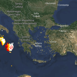Καιρός 31-10: Πλησιάζουν καταιγίδες – Πού εκδηλώνονται τώρα, Live