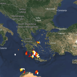 Κακοκαιρία Live: Πού εκδηλώνονται τώρα καταιγίδες και κεραυνοπτώσεις