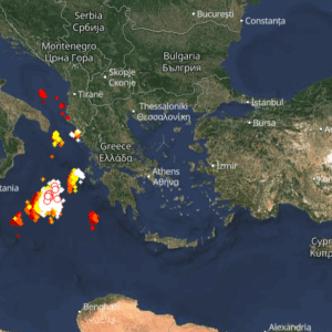 Καιρός 8-11: Νέος γύρος καταιγίδων – Πλησιάζουν τη δυτική Ελλάδα – Live