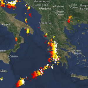 Καιρός 27-11: Ισχυρές καταιγίδες σε εξέλιξη – Πού εκδηλώνονται τώρα