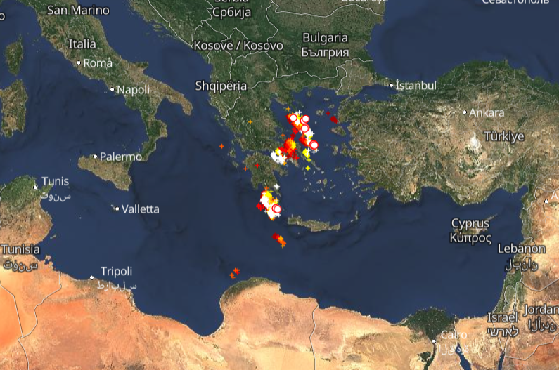 Καιρός 4-11: Ισχυρές καταιγίδες τώρα – Πού εκδηλώνονται Live