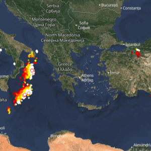 Καιρός 7-11: Πλησιάζει… Λαίλαπα καταιγίδων Live