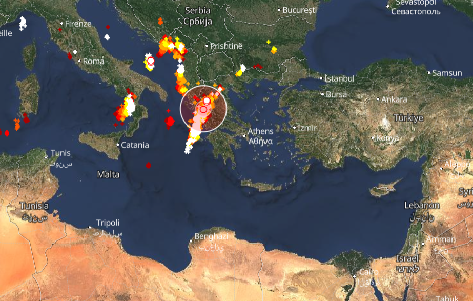 Καιρός 21-11: Λαίλαπα καταιγίδων στη δυτική Ελλάδα – Live
