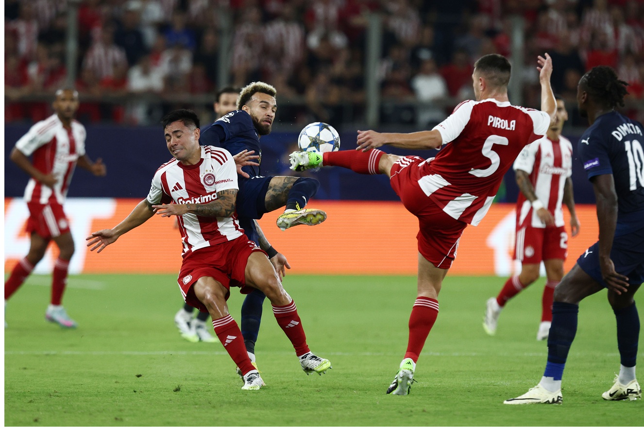 Ολυμπιακός-Αϊντχόφεν με ενισχυμένες αποδόσεις και Bet Builder Ready από το Πάμε Στοίχημα