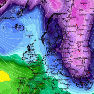 Καιρός: Κάθετη… κάθοδος πολικών αερίων μαζών από το ECMWF