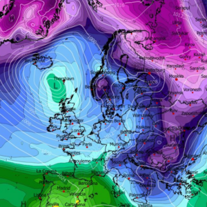 Καιρός: Διατηρεί την τάση για νέα ψυχρή εισβολή το ευρωπαϊκό μοντέλο