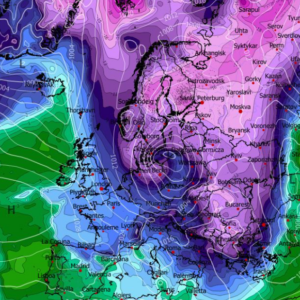 Καιρός Πρωτοχρονιά: Ξανά στην… πρίζα για σοβαρή ψυχρή εισβολή (vid)