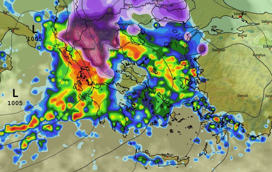 Καιρός Πρωτοχρονιά: Πότε και πού θα χιονίσει; Τι βλέπει το ευρωπαϊκό (vid)