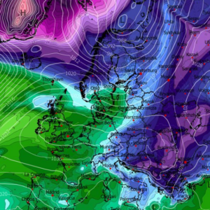 Καιρός Χριστούγεννα: Στρώνει ψυχρή εισβολή και χιονοσενάρια το GFS
