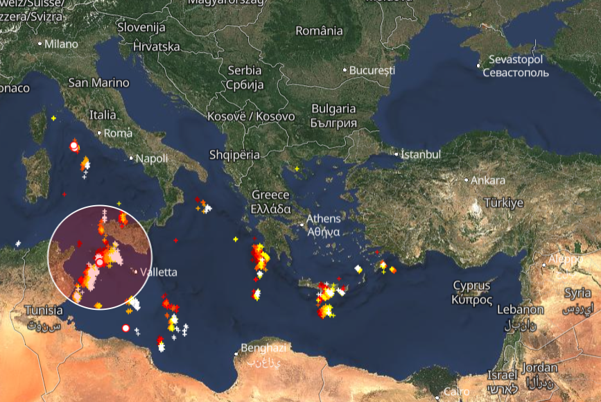 Κακοκαιρία Byron - Live: Πού εκδηλώνονται τώρα οι καταιγίδες