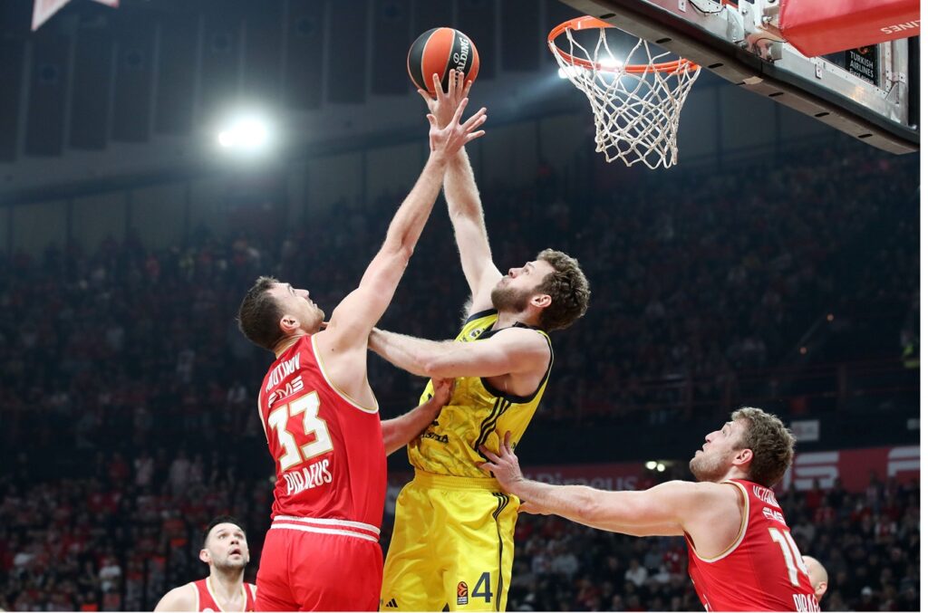 Η Euroleague επιστρέφει με δύο σούπερ προσφορές* από το Pamestoixima.gr