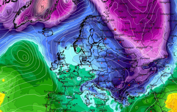 Καιρός Πρωτοχρονιά: Ποδαρικό με ψυχρή εισβολή στο 2026 βλέπει το GFS