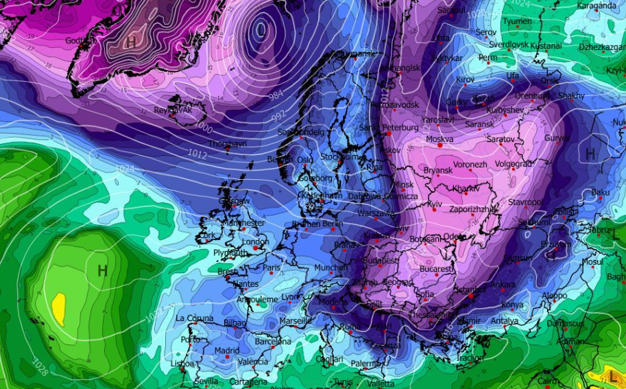 Καιρός Πρωτοχρονιά: Καρέ – καρέ η ψυχρή εισβολή από το GFS