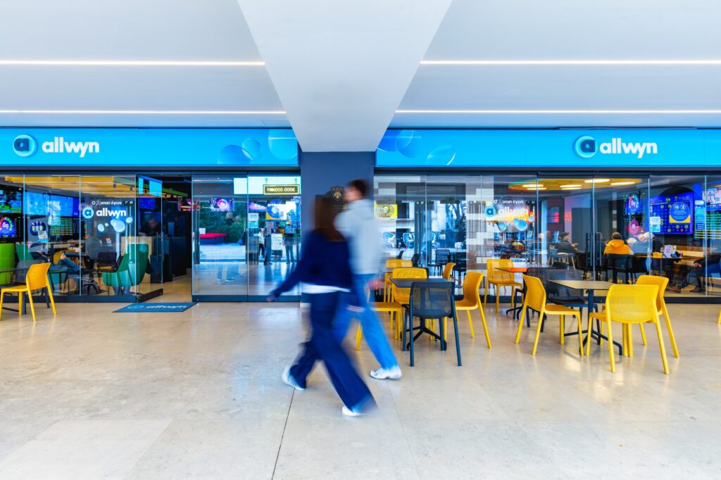 Sports Party με το ντέρμπι Ολυμπιακός-Παναθηναϊκός την Κυριακή από το Πάμε Στοίχημα στα καταστήματα Allwyn