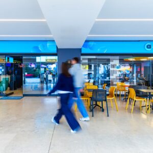 Sports Party με το ντέρμπι Ολυμπιακός-Παναθηναϊκός την Κυριακή από το Πάμε Στοίχημα στα καταστήματα Allwyn