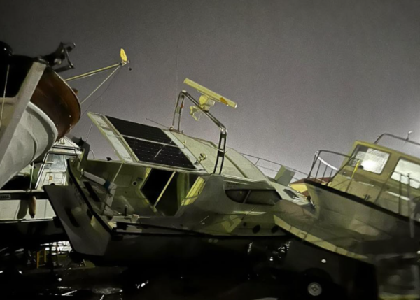 Καιρός 10-1: Ανεμοστρόβιλος σάρωσε τα πάντα στην Αλεξανδρούπολη (vid)