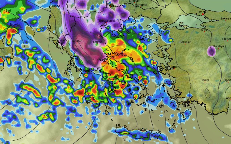 Καιρός 18-1: ECMWF για ισχυρή κακοκαιρία και τάση για χιονιά τέλος Γενάρη (vid)