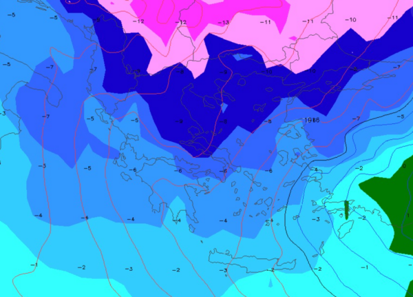 Καιρός 10-1: Νέα παρέμβαση Κολυδά «γιατί είμαστε επιφυλακτικοί για τις χιονοπτώσεις»