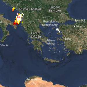 Καιρός 6-1: Καταιγίδες προ των πυλών – Πού εκδηλώνονται Live