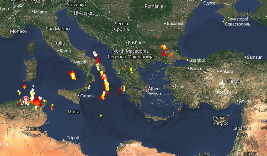 Καιρός 31-3: Πλησιάζει η κακοκαιρία Erminio! Πού εκδηλώνονται καταιγίδες τώρα