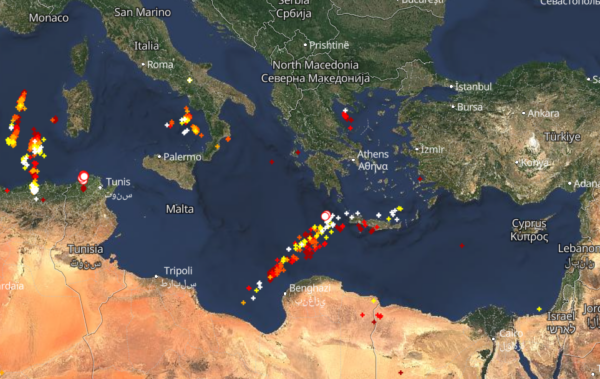 Καιρός 1-4: Καταιγίδες σε εξέλιξη – Πού εκδηλώνονται τώρα