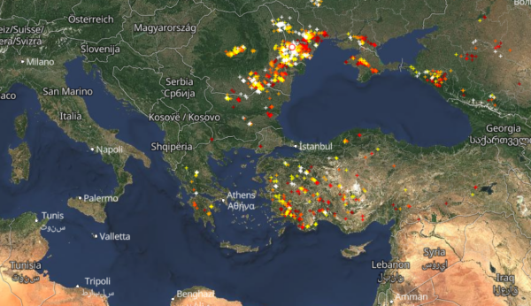 Καιρός 22-5: Καταιγίδες Live – Πού εκδηλώνονται τώρα