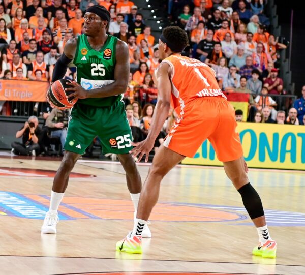 Παναθηναϊκός-Βαλένθια: Score More-Win More* για κάθε πόντο του Ναν στο Pamestoixima.gr